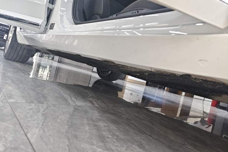 Used Volkswagen FAW-Volkswagen CC 2021 380TSI Striking Edition Right Side Sill