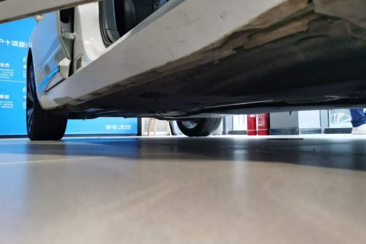 Used Volkswagen FAW-Volkswagen CC 2021 330TSI Ignite Edition Right Side Sill