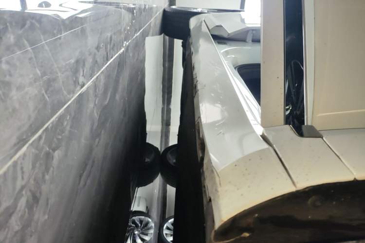 Used Volkswagen FAW-Volkswagen CC 2021 380TSI Striking Edition Right Side Sill