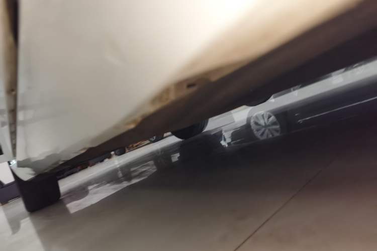 Used Volkswagen FAW-Volkswagen CC 2021 380TSI Striking Edition Right Side Sill
