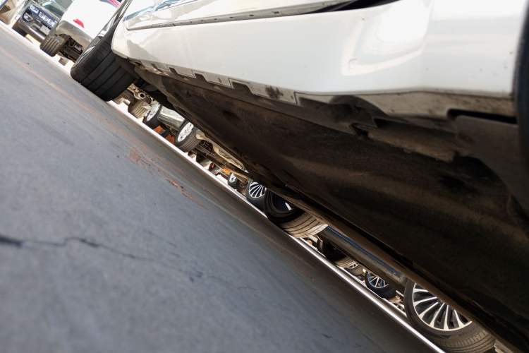 Used Volkswagen FAW-Volkswagen CC 2021 330TSI Ignite Edition Right Side Sill