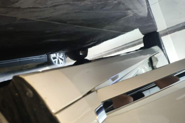 Used Volkswagen FAW-Volkswagen CC 2021 380TSI Striking Edition Right Side Sill