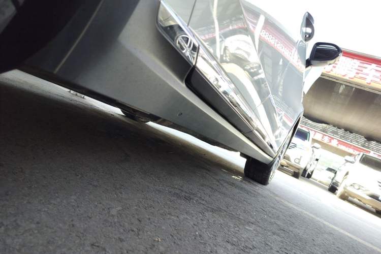 Used Volkswagen FAW-Volkswagen CC 2021 Estate Vehicle 380TSI Vizzion Edition Right Side Sill