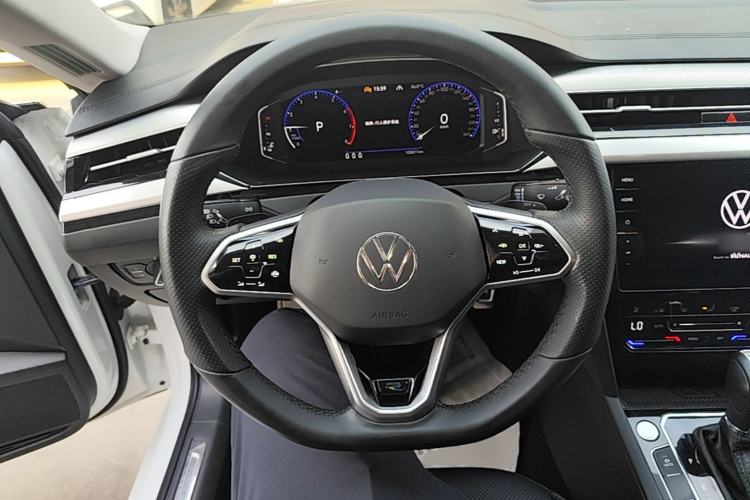 Used Volkswagen FAW-Volkswagen CC 2021 380TSI Striking Edition Steering Wheel