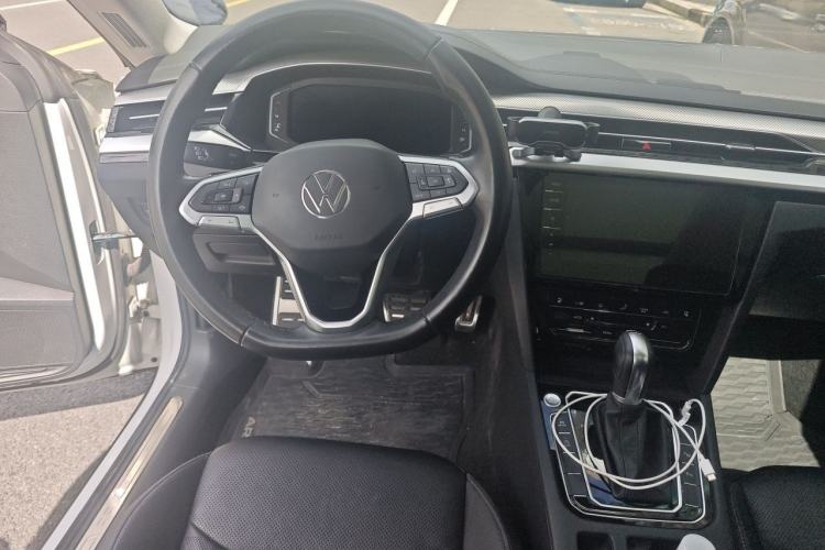Used Volkswagen FAW-Volkswagen CC 2021 Estate Car 380TSI Vizion Edition Steering Wheel