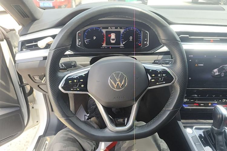 Used Volkswagen FAW-Volkswagen CC 2021 380TSI Striking Edition Steering Wheel