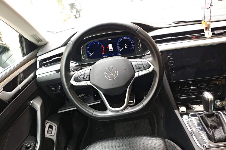 Used Volkswagen FAW-Volkswagen CC 2021 Estate Car 380TSI Vizion Edition Steering Wheel