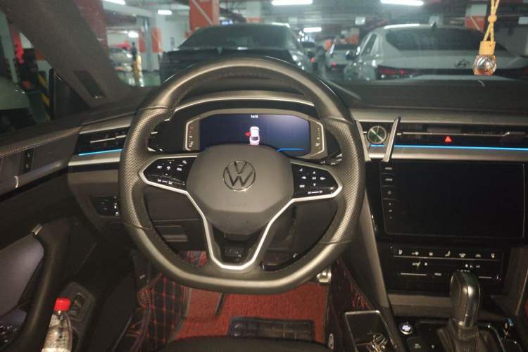 Used Volkswagen FAW-Volkswagen CC 2021 330TSI Launch Edition Steering Wheel