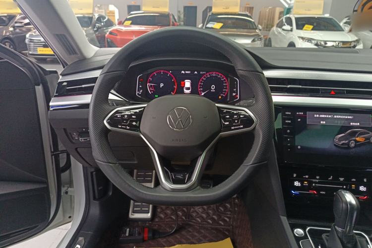 Used Volkswagen FAW-Volkswagen CC 2021 380TSI Striking Edition Steering Wheel