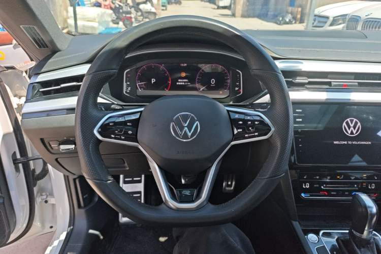 Used Volkswagen FAW-Volkswagen CC 2021 330TSI Ignite Edition Steering Wheel