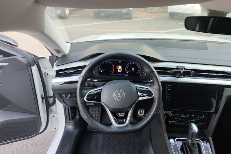 Used Volkswagen FAW-Volkswagen CC 2021 380TSI Striking Edition Steering Wheel