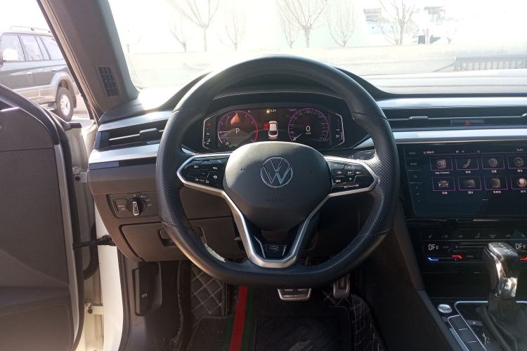 Used Volkswagen FAW-Volkswagen CC 2021 330TSI Ignite Edition Steering Wheel