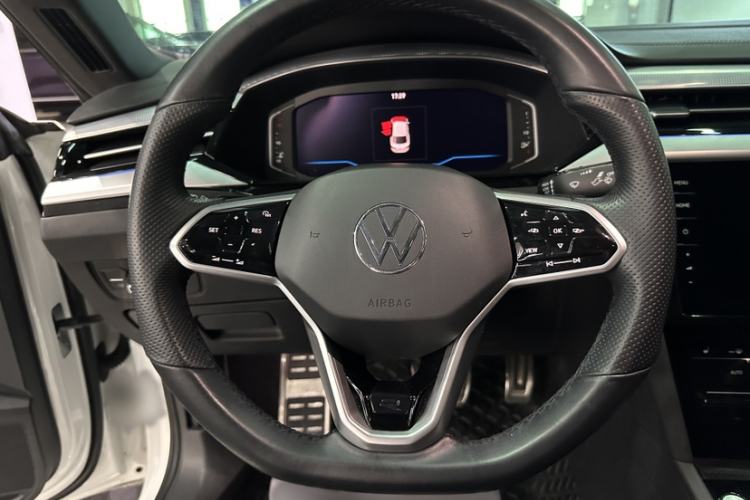 Used Volkswagen FAW-Volkswagen CC 2021 330TSI Ignite Edition Steering Wheel