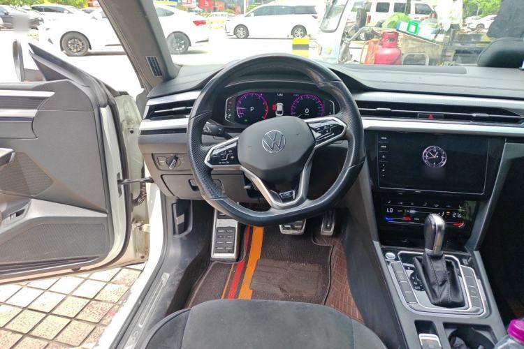 Used Volkswagen FAW-Volkswagen CC 2021 330TSI Ignite Edition Steering Wheel