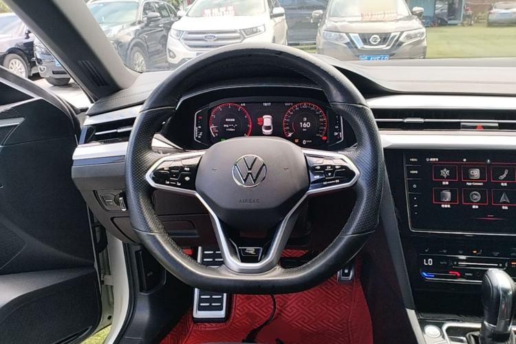 Used Volkswagen FAW-Volkswagen CC 2021 330TSI Ignite Edition Steering Wheel
