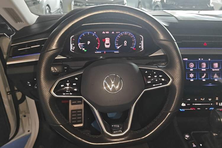 Used Volkswagen FAW-Volkswagen CC 2021 380TSI Brilliant Edition Steering Wheel