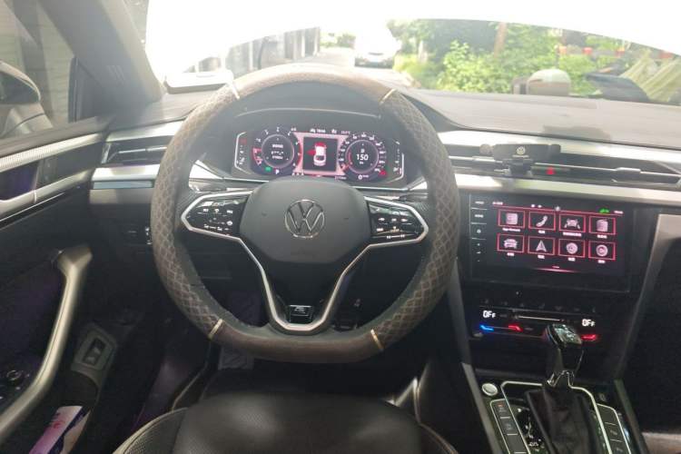 Used Volkswagen FAW-Volkswagen CC 2021 380TSI Striking Edition Steering Wheel