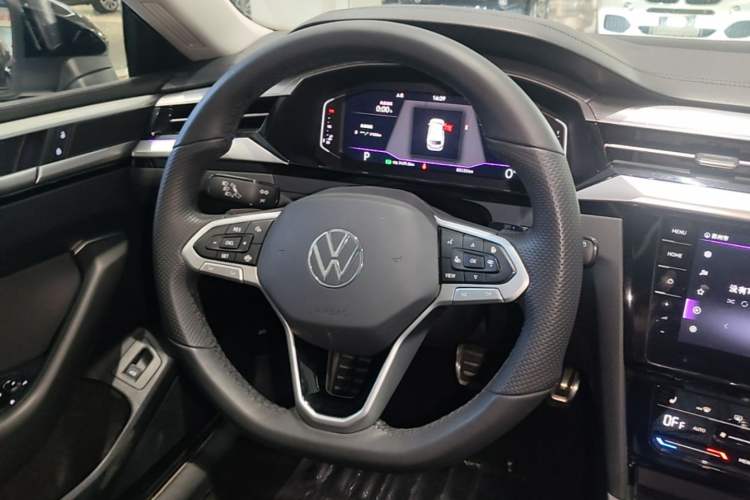 Used Volkswagen FAW-Volkswagen CC 2021 Estate Car 330TSI Hunter Vision Edition Steering Wheel