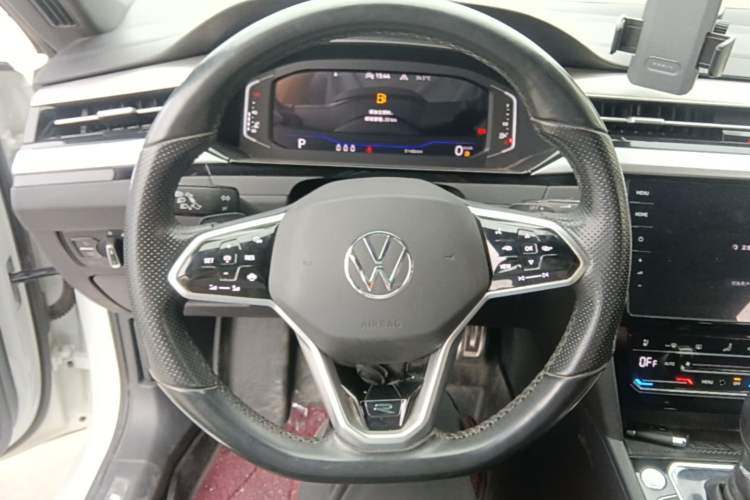 Used Volkswagen FAW-Volkswagen CC 2021 380TSI Striking Edition Steering Wheel