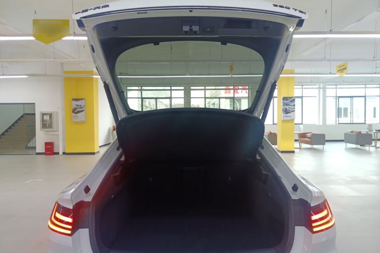 Used Volkswagen FAW-Volkswagen CC 2021 380TSI Striking Edition Trunk