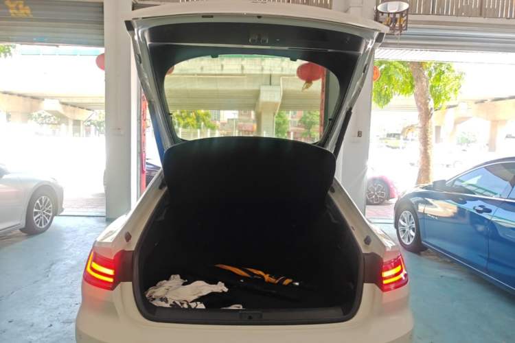 Used Volkswagen FAW-Volkswagen CC 2021 330TSI Ignite Edition Trunk
