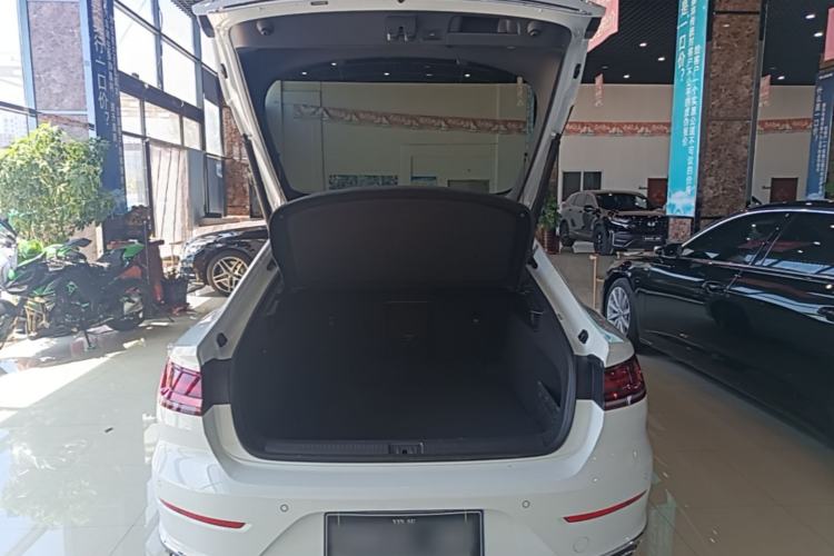 Used Volkswagen FAW-Volkswagen CC 2021 380TSI Striking Edition Trunk