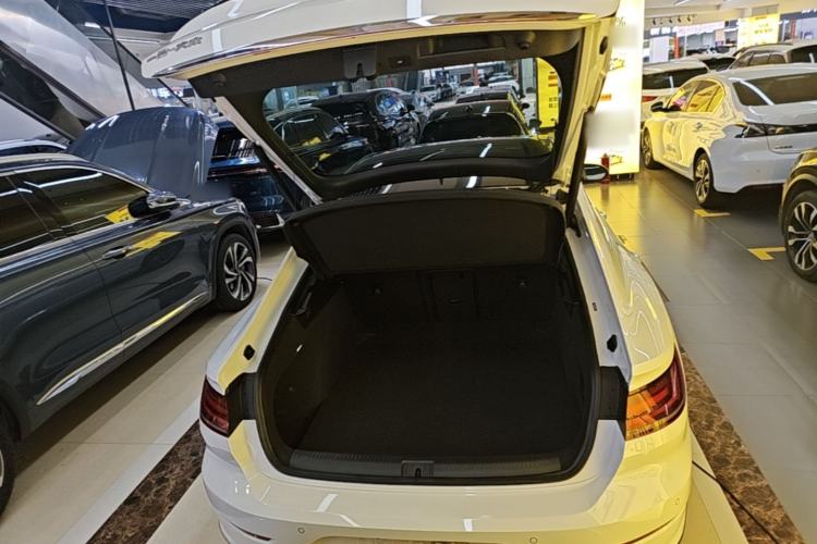 Used Volkswagen FAW-Volkswagen CC 2021 380TSI Striking Edition Trunk