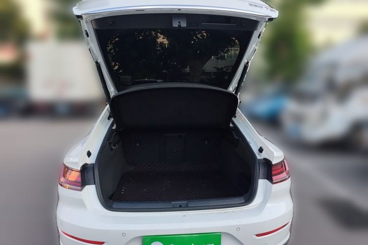 Used Volkswagen FAW-Volkswagen CC 2021 380TSI Striking Edition Trunk