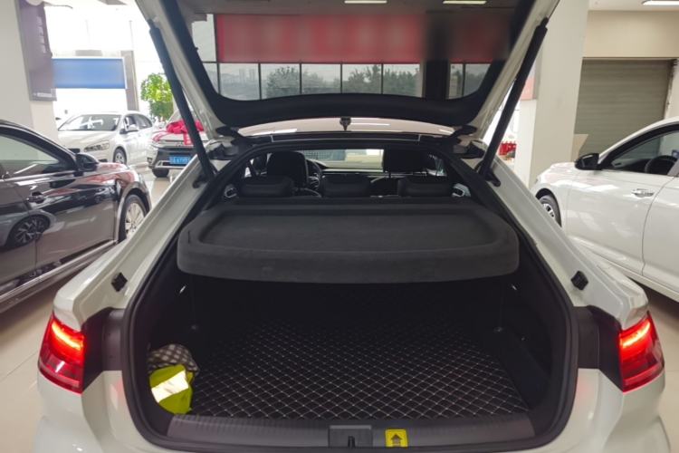 Used Volkswagen FAW-Volkswagen CC 2021 380TSI Striking Edition Trunk