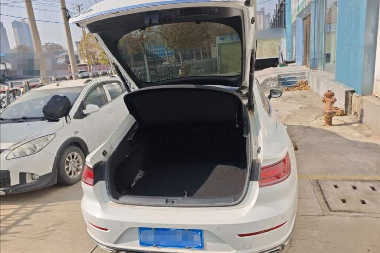Used Volkswagen FAW-Volkswagen CC 2021 380TSI Striking Edition Trunk