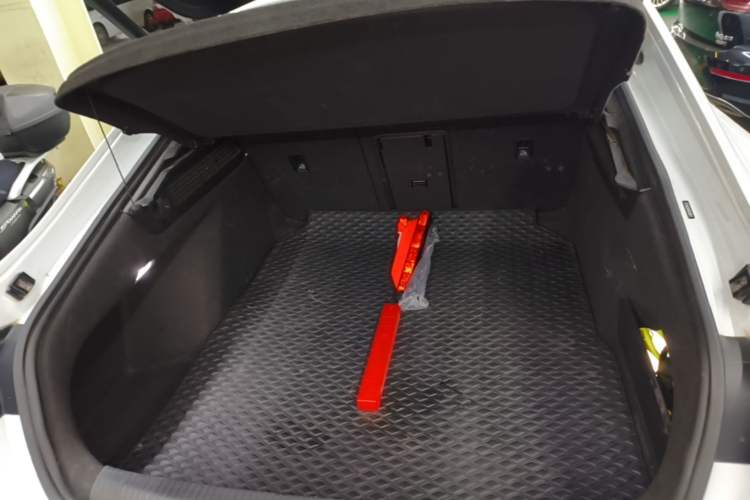 Used Volkswagen FAW-Volkswagen CC 2021 330TSI Ignite Edition Trunk