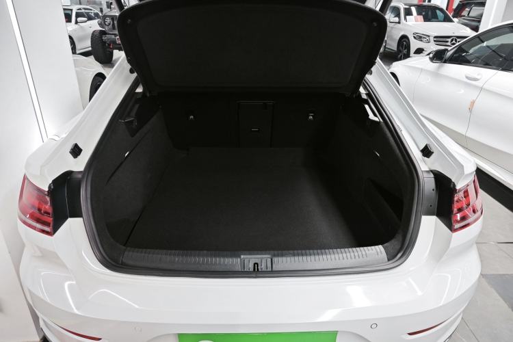 Used Volkswagen FAW-Volkswagen CC 2021 380TSI Striking Edition Trunk