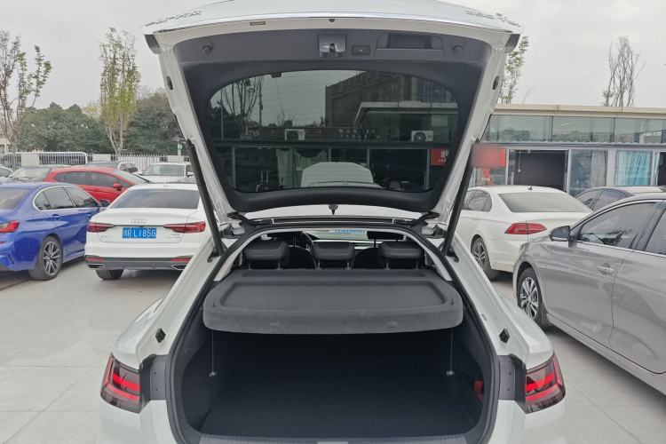 Used Volkswagen FAW-Volkswagen CC 2021 380TSI Striking Edition Trunk