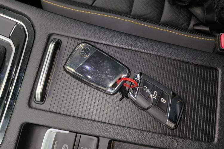Used Volkswagen FAW-Volkswagen CC 2021 380TSI Striking Edition Vehicle Key