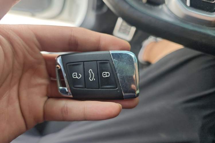 Used Volkswagen FAW-Volkswagen CC 2021 330TSI Ignite Edition Vehicle Key