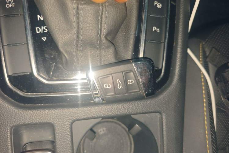 Used Volkswagen FAW-Volkswagen CC 2021 380TSI Striking Edition 30th Anniversary Model Vehicle Key