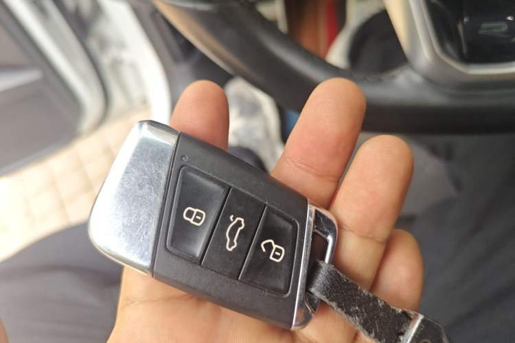 Used Volkswagen FAW-Volkswagen CC 2021 380TSI Striking Edition 30th Anniversary Model Vehicle Key