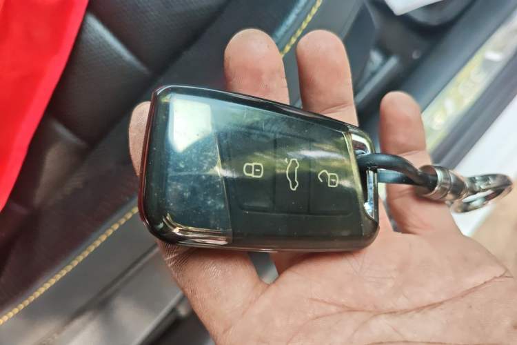Used Volkswagen FAW-Volkswagen CC 2021 380TSI Striking Edition Vehicle Key