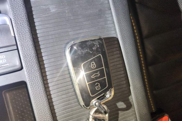 Used Volkswagen FAW-Volkswagen CC 2021 380TSI Striking Edition Vehicle Key