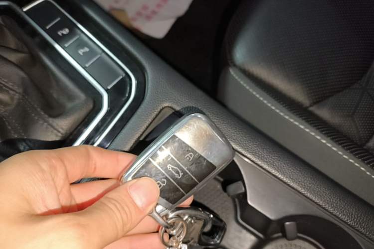 Used Volkswagen FAW-Volkswagen CC 2021 380TSI Striking Edition Vehicle Key