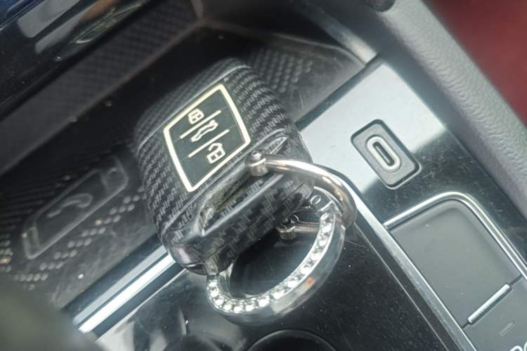 Used Volkswagen FAW-Volkswagen CC 2021 380TSI Striking Edition Vehicle Key