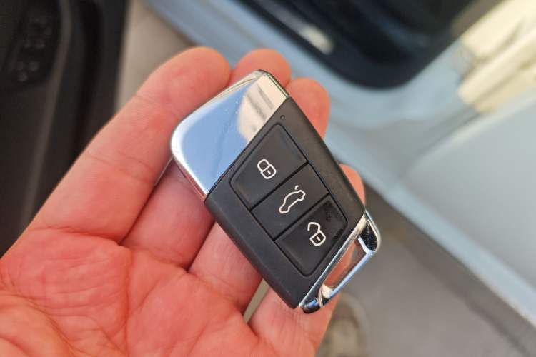 Used Volkswagen FAW-Volkswagen CC 2021 380TSI Striking Edition Vehicle Key