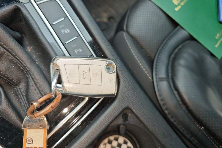 Used Volkswagen FAW-Volkswagen CC 2021 380TSI Striking Edition Vehicle Key