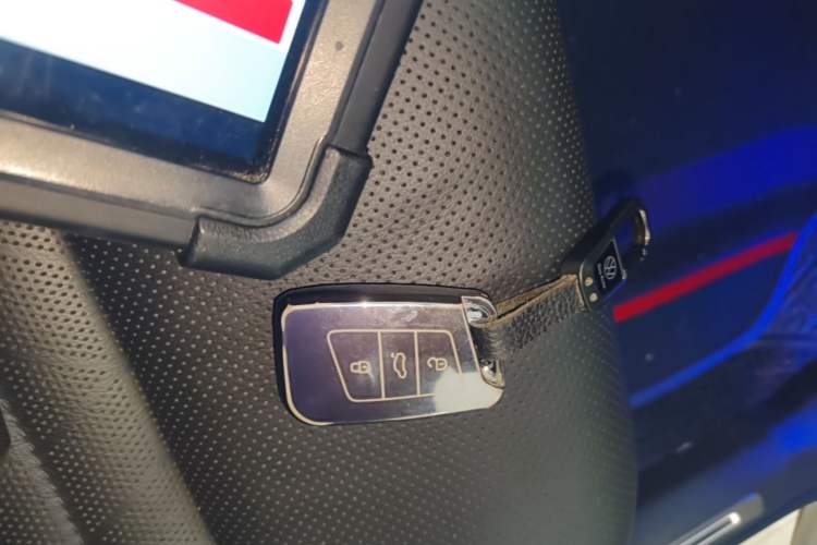 Used Volkswagen FAW-Volkswagen CC 2021 380TSI Striking Edition Vehicle Key