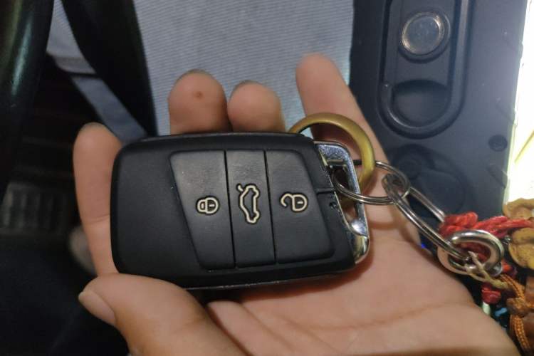 Used Volkswagen FAW-Volkswagen CC 2021 380TSI Striking Edition Vehicle Key