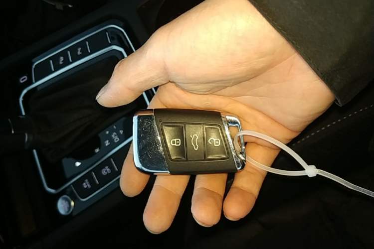 Used Volkswagen FAW-Volkswagen CC 2021 Estate Car 380TSI Vizion Edition Vehicle Key