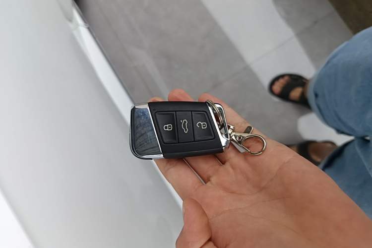 Used Volkswagen FAW-Volkswagen CC 2021 380TSI Striking Edition Vehicle Key