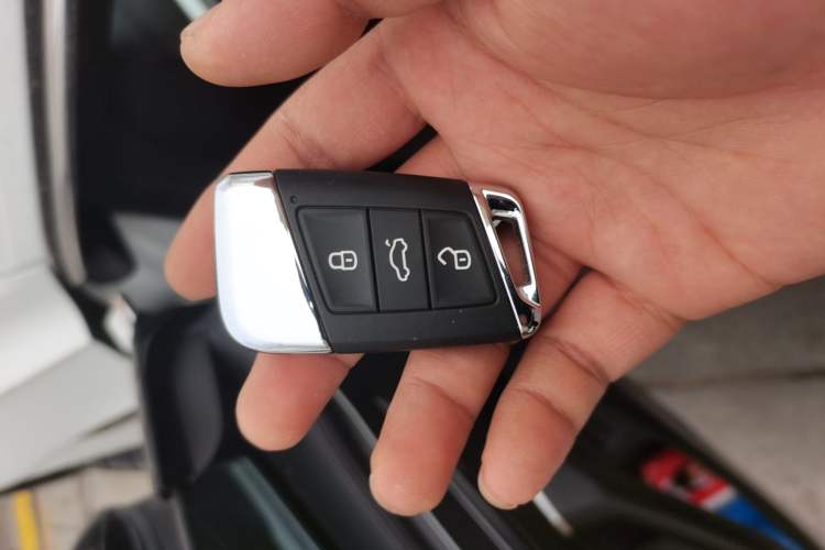 Used Volkswagen FAW-Volkswagen CC 2021 380TSI Striking Edition Vehicle Key