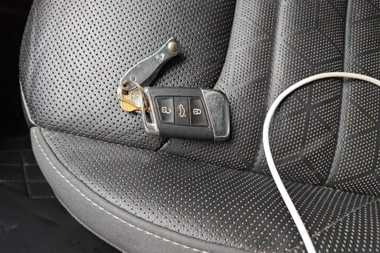 Used Volkswagen FAW-Volkswagen CC 2021 380TSI Striking Edition Vehicle Key