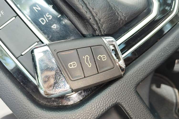Used Volkswagen FAW-Volkswagen CC 2021 380TSI Striking Edition Vehicle Key